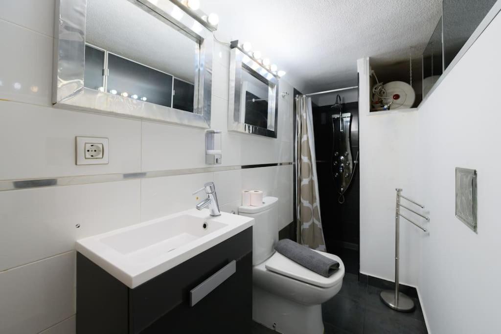 Encantador Apartamento Temporal Centrico Con Patio Privado Mpe51 Lägenhet Madrid Exteriör bild